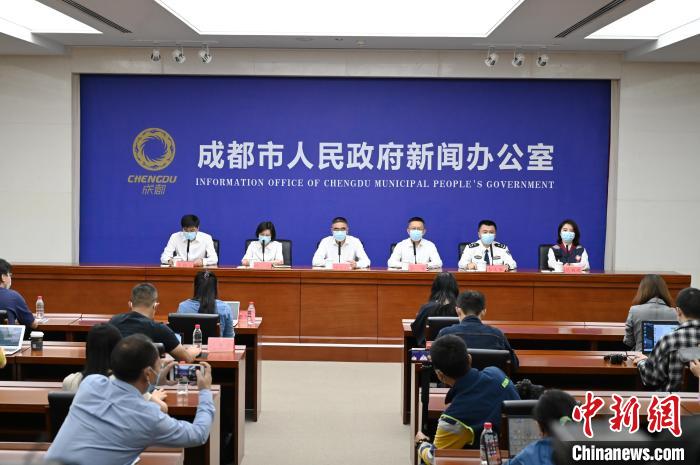 （抗擊新冠肺炎）成都1.48萬(wàn)家企業(yè)閉環(huán)管理、連續(xù)生產(chǎn)工業(yè)企業(yè)復(fù)工率達(dá)到65%