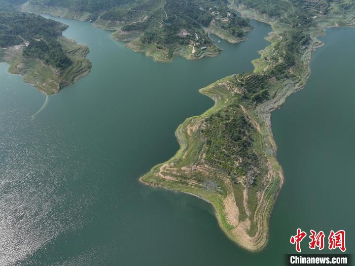 圖為生態(tài)園區(qū)的葫蘆半島。　趙亮 攝