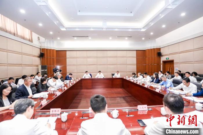 浙江召開統(tǒng)一戰(zhàn)線“凝心鑄魂強根基、團結奮進新征程”主題教育動員會