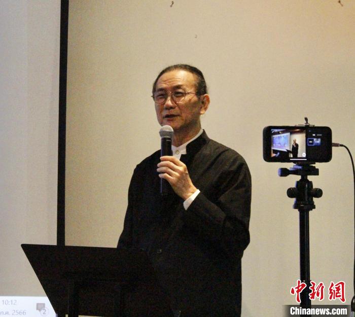 泰國泰中商務(wù)委員會主席邱威功致辭。<a target='_blank' href='/' _fcksavedurl='/'><p  align=