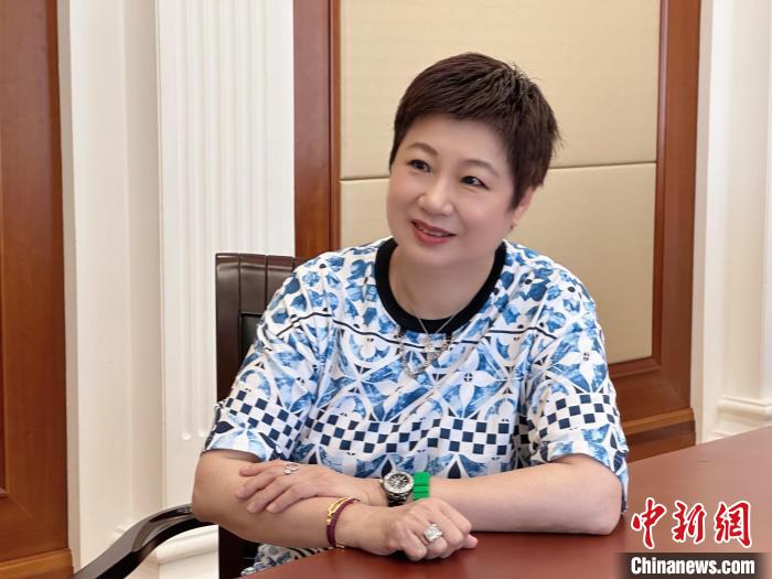 專訪榮毅仁侄女榮智豐：不想為“榮”字丟臉，要做最好