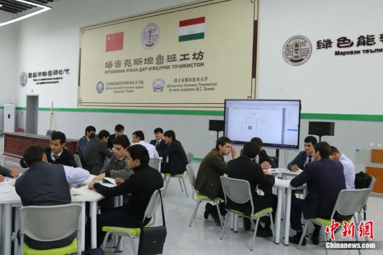 2023年4月，位于杜尚別的塔吉克斯坦魯班工坊課堂。張碩 攝