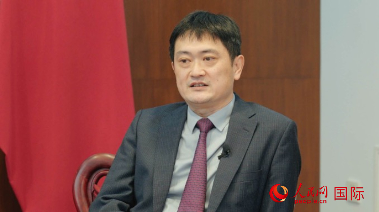 中國駐阿根廷使館代辦孫怡接受人民網(wǎng)專訪。人民網(wǎng)記者 張若涵攝