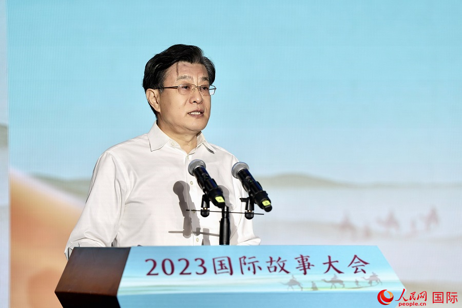 中國人民對(duì)外友好協(xié)會(huì)副會(huì)長李希奎致辭。人民網(wǎng) 盧鵬宇攝