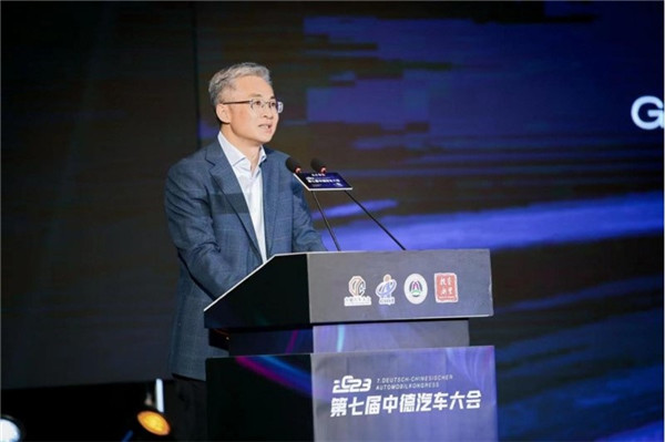 嘉興市人民政府市長李軍致辭。主辦方供圖