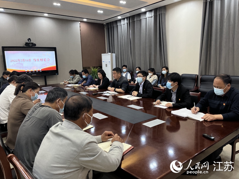 馬莊村以晨會開啟一天的工作。人民網(wǎng) 閆峰攝