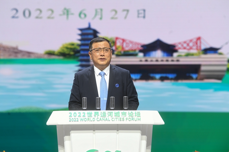 揚(yáng)州市委常委、常務(wù)副市長(zhǎng)陳鍇竑作推介發(fā)言。邵丹攝