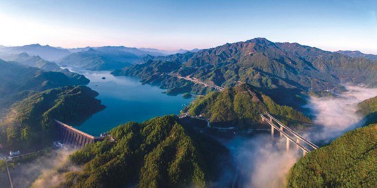 大別山風景道。六安市文旅局供圖