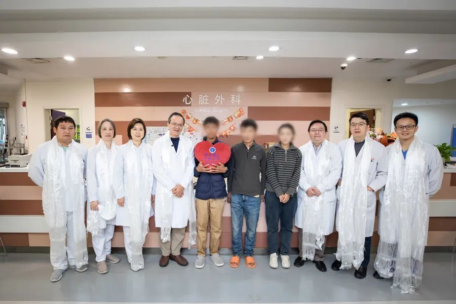 17歲少年咳嗽發(fā)熱15天，找不到感染原因！一查心臟更嚇人！上海醫(yī)生出手→
