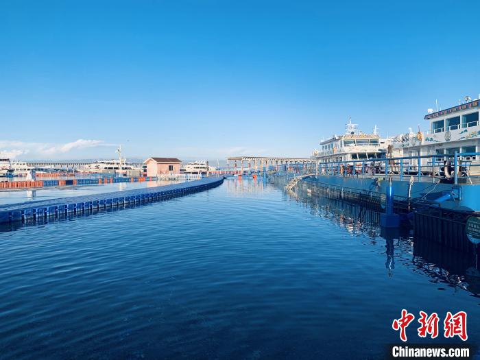 圖為青海湖一角。(資料圖) 張傲 攝