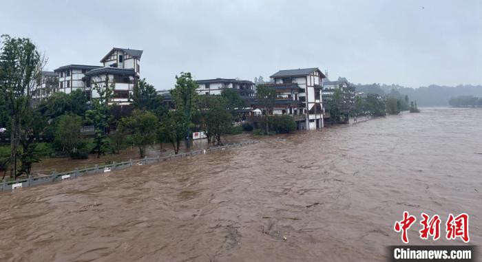 四川暴雨、山洪、地質(zhì)災(zāi)害氣象風(fēng)險預(yù)警齊發(fā)
