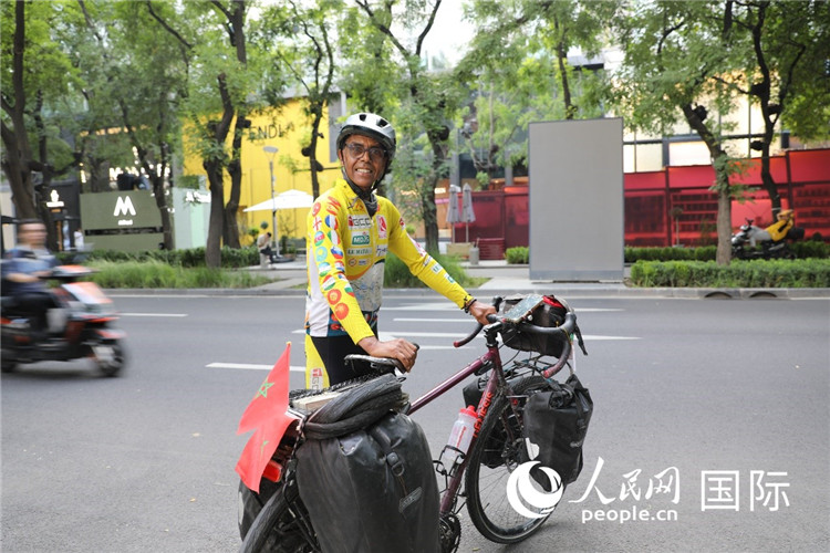 摩洛哥自行車運動員卡里姆·穆斯塔。人民網(wǎng)記者 翟轉(zhuǎn)麗攝