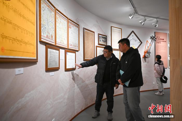 西藏拉薩：走進藏語言文字館品讀千年藏地文明