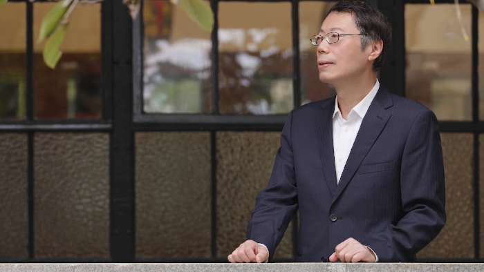 理響中國·創(chuàng)作經(jīng)驗談:“大家”系列紀(jì)錄短片如何打造充滿魅力的思想課堂