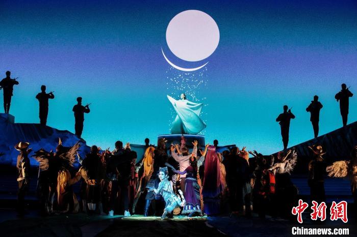 原創(chuàng)生態(tài)舞劇《大河之源》為觀眾開(kāi)啟一場(chǎng)溯源之旅