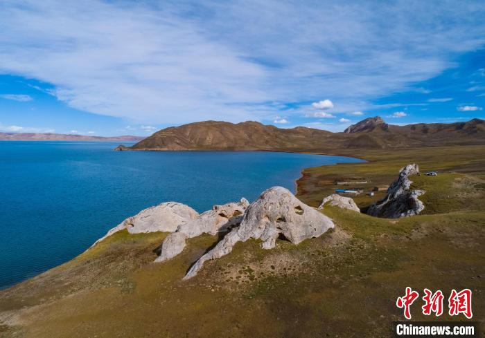 “黃河之源、千湖之縣”青?，敹啵?022年治理草原10萬畝