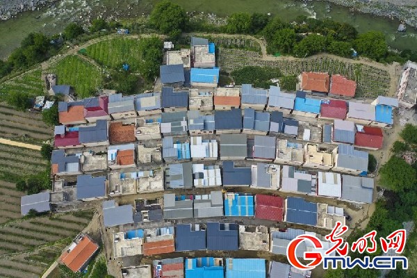 我們的家園｜小蘋果帶動大產(chǎn)業(yè)，帶你看看這座阿壩州小村的鄉(xiāng)村振興新模式