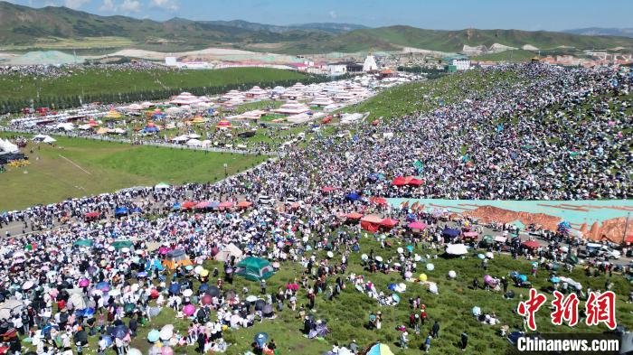 甘肅甘南:歡聚草原“香巴拉”