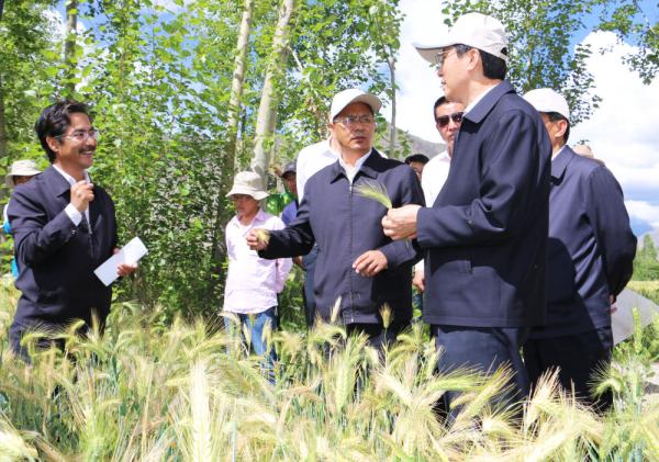 全國(guó)表彰大會(huì)上，為什么只有他沒到？