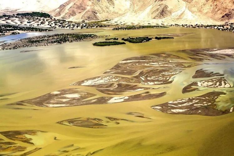 懂西藏的人，一定不會錯過林芝的秋天