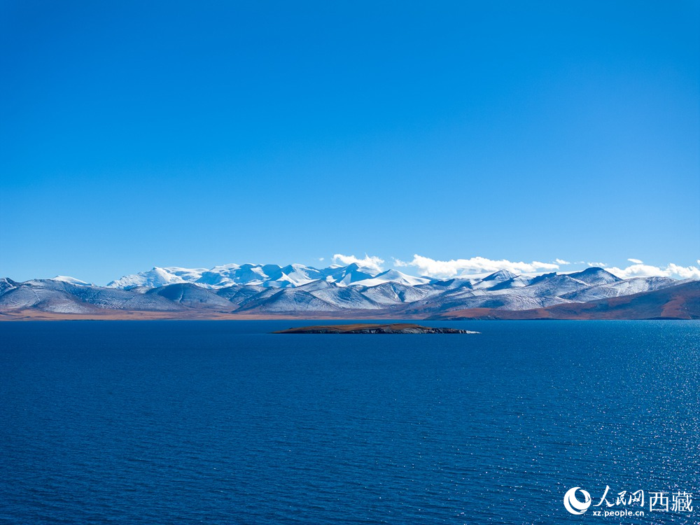 西藏普莫雍錯(cuò):冰雪之間的藍(lán)色寶石