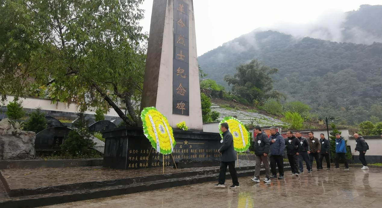 學(xué)黨史祭英烈強(qiáng)動(dòng)力，扎實(shí)走好援藏路