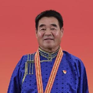 （奮斗百年路　啟航新征程·“七一勛章”獲得者·圖文互動(dòng)）（2）“草原之子”廷·巴特爾：讓草原綠起來，幫牧民富起來