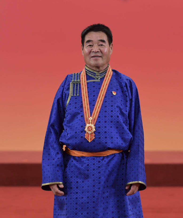 有聲手賬丨【我是一線黨代表 】廷·巴特爾：“四點平衡”建設(shè)美麗富饒新牧區(qū)